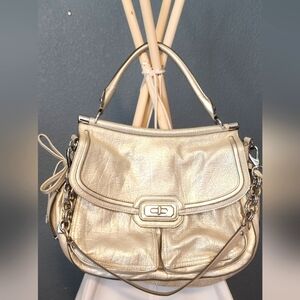 Coach Flagship Chelsea Dowel Shimmer Gold & Silver Shoulder Hand Bag